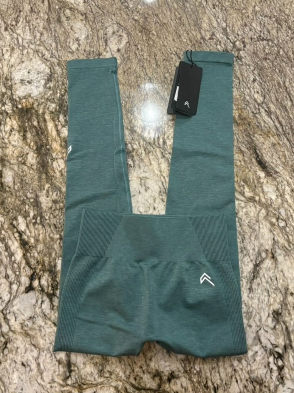 NWT Oner Active Classic Seamless Leggings Mineral In Green Marl Short Length